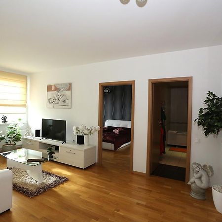 Apartments Паневежис Экстерьер фото