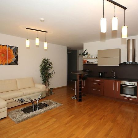 Apartments Паневежис Экстерьер фото