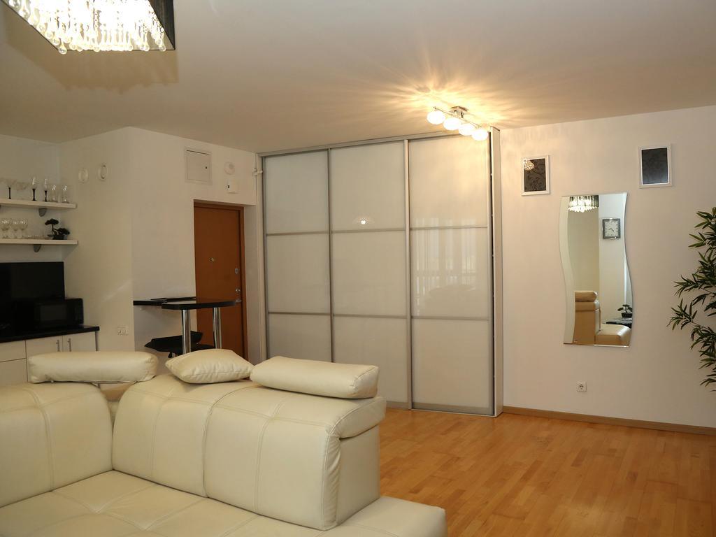 Apartments Паневежис Экстерьер фото