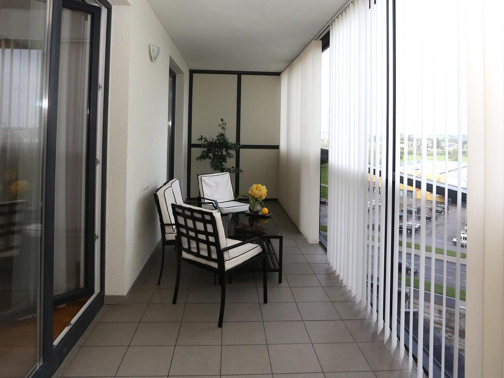 Apartments Паневежис Экстерьер фото