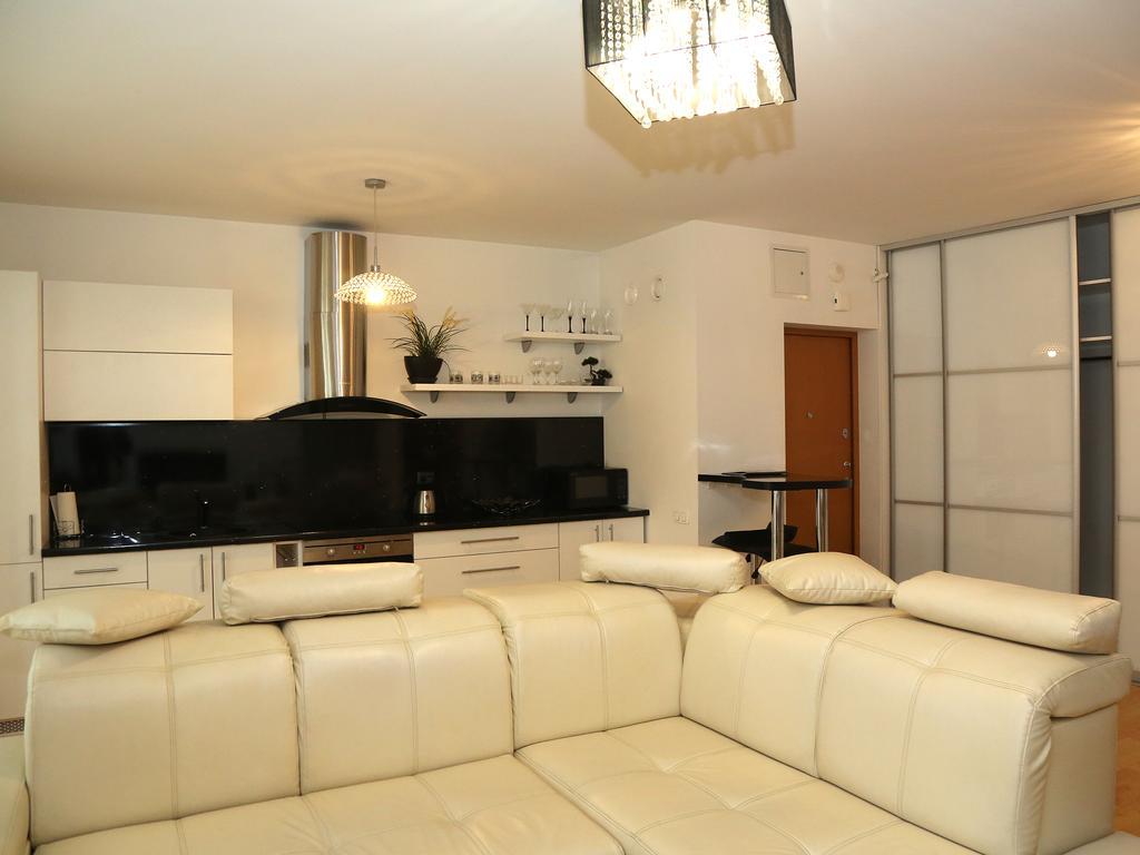 Apartments Паневежис Экстерьер фото