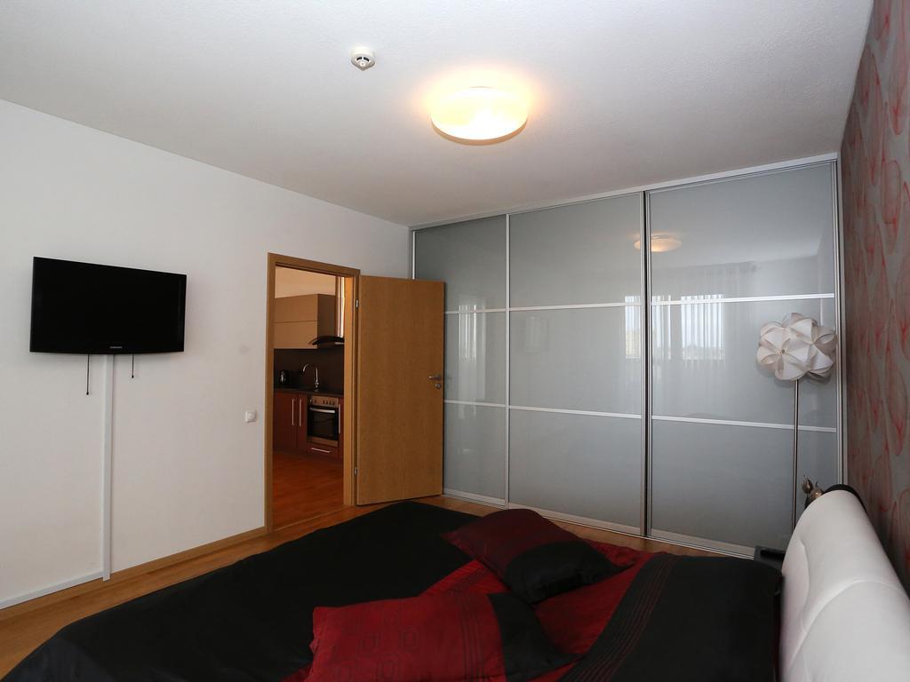 Apartments Паневежис Экстерьер фото